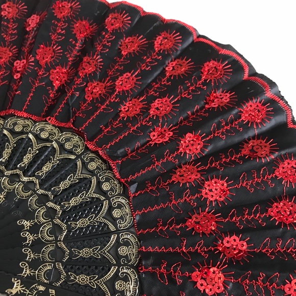 Red Sequined Hand Fan - Picture 2 of 2